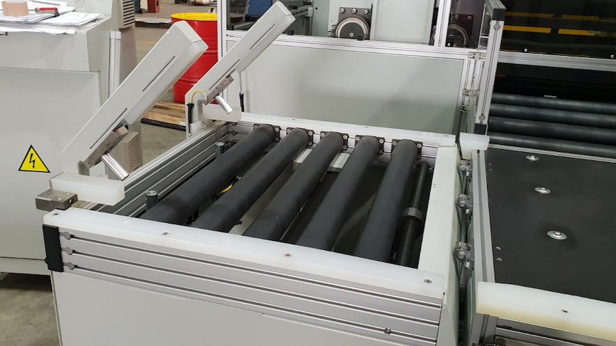 troqueladora-industrial-maquina-tarjetas-credito